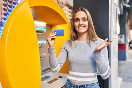 How To Choose the Right Credit Card For Your Needs?